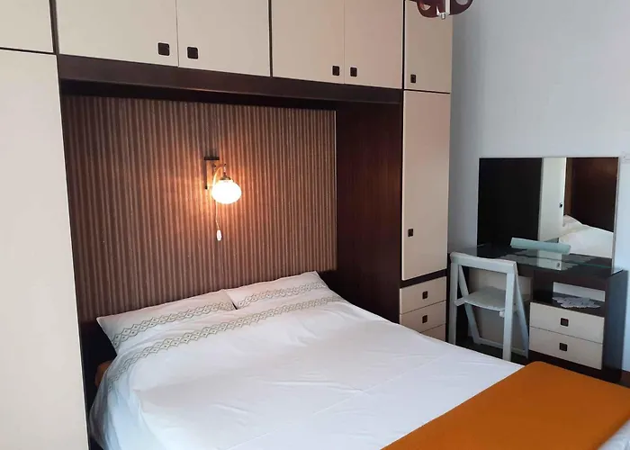 One-bedroom In Viii *