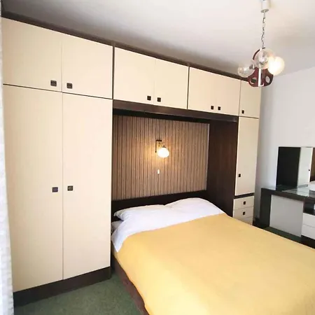 One-bedroom In Viii Apartment Malinska