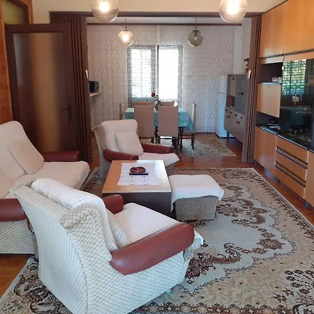 One-bedroom In Viii