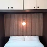 One-bedroom In Viii 아파트