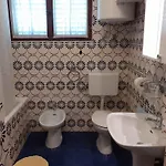아파트 One-bedroom In Viii *